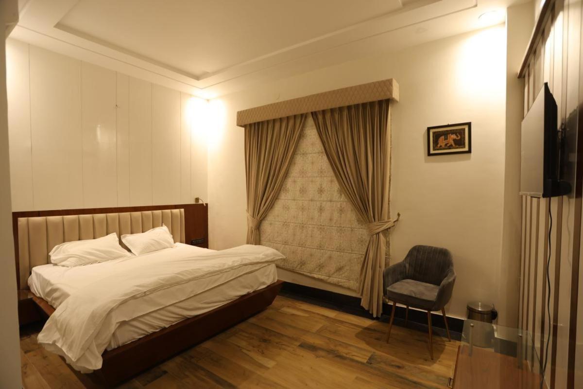 Everland Sanjog Resorts Kurukshetra エクステリア 写真