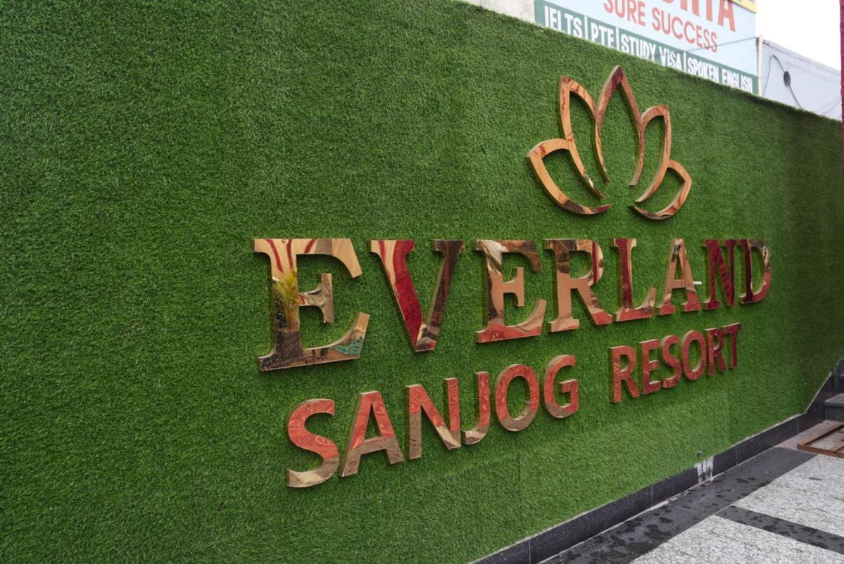 Everland Sanjog Resorts Kurukshetra エクステリア 写真